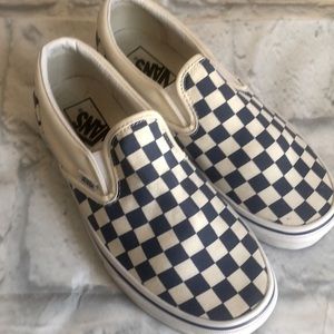 COPY - Vans Slip ons 7.5